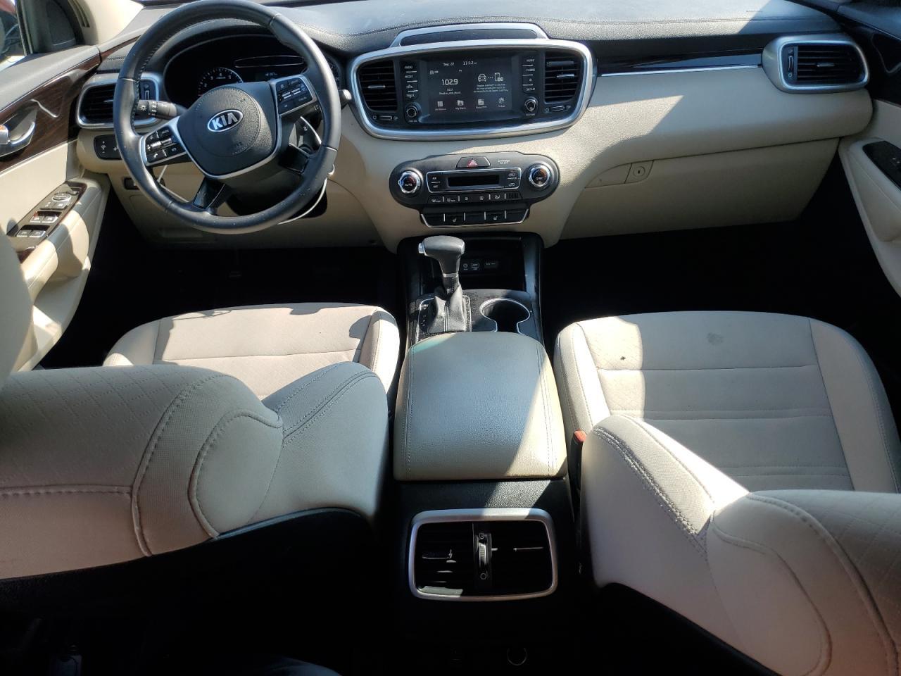2020 KIA SORENTO