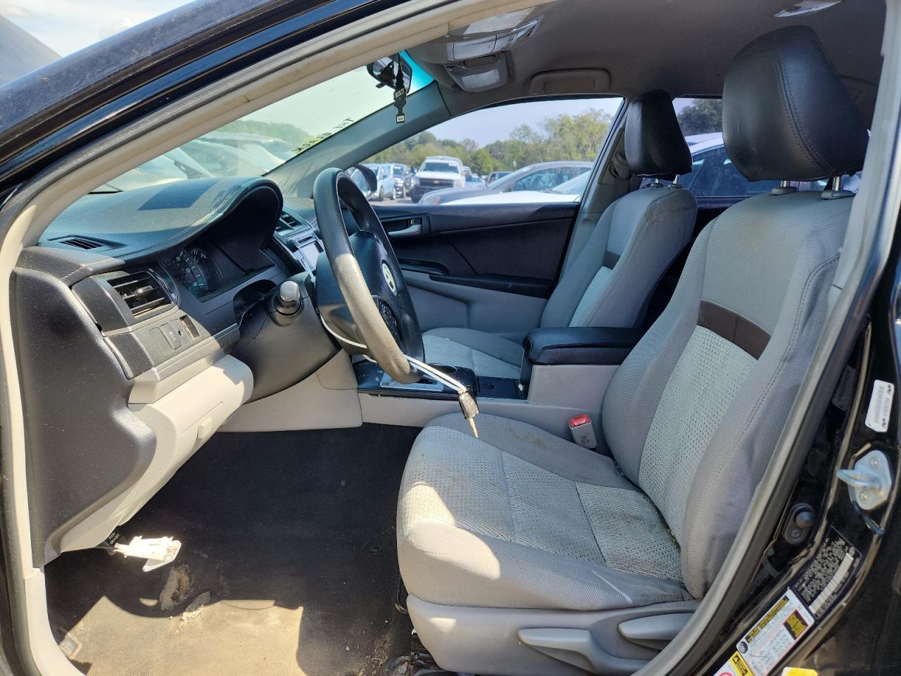 2012 TOYOTA CAMRY