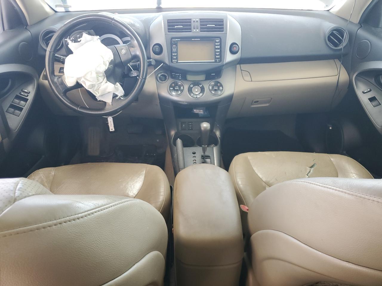 2011 TOYOTA RAV4