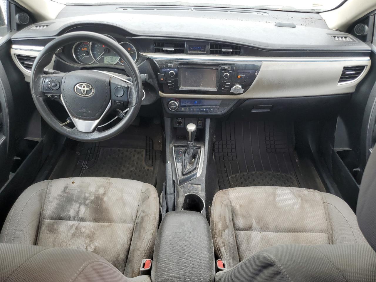 2015 TOYOTA COROLLA