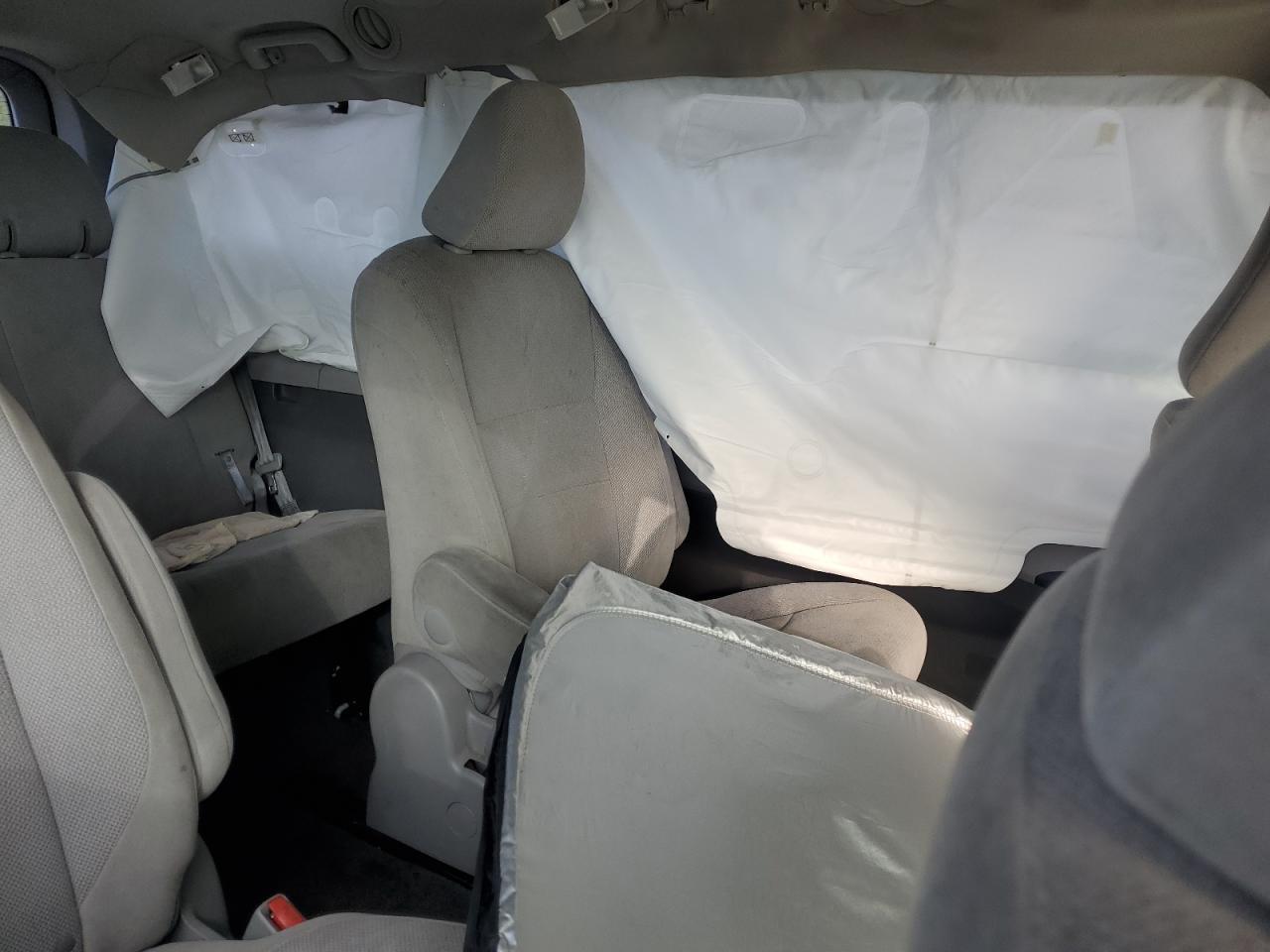 2017 TOYOTA SIENNA