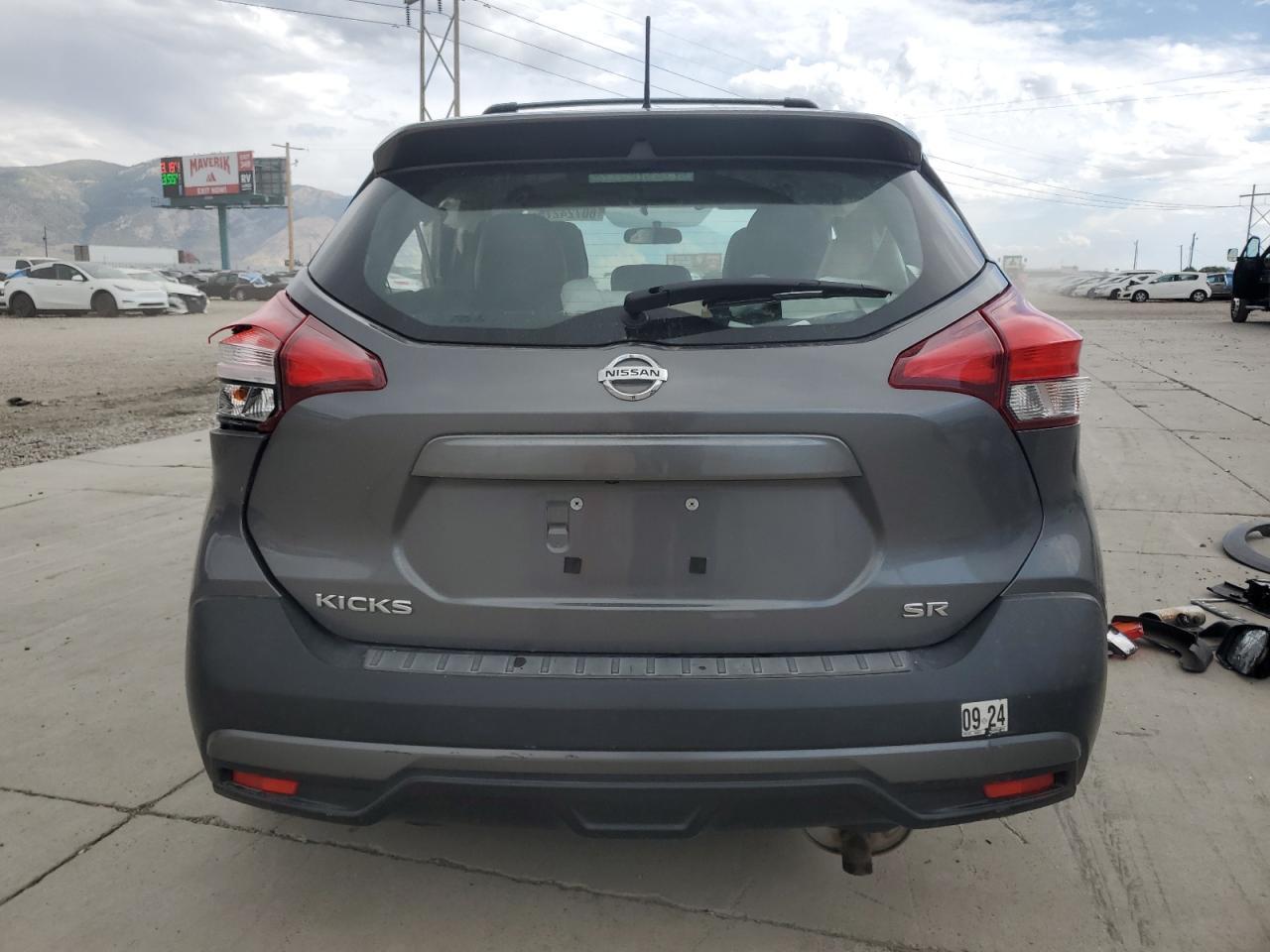 2019 NISSAN KICKS