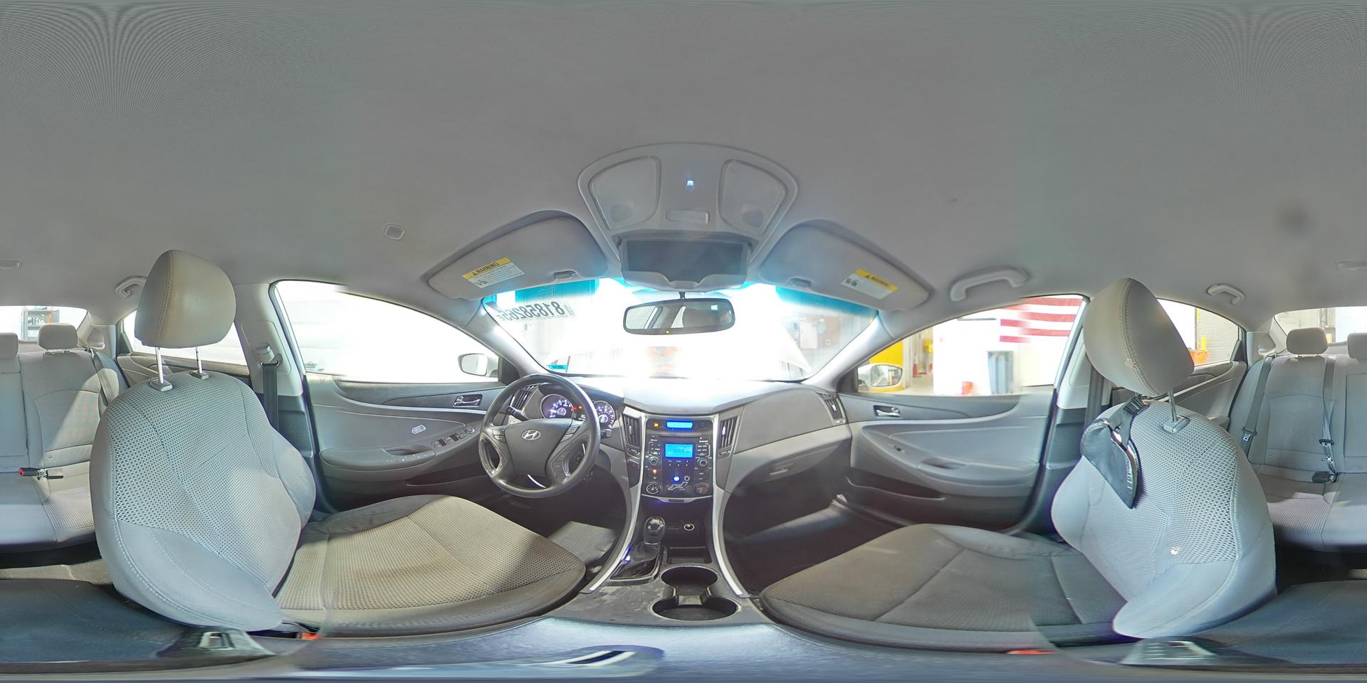 2011 HYUNDAI SONATA