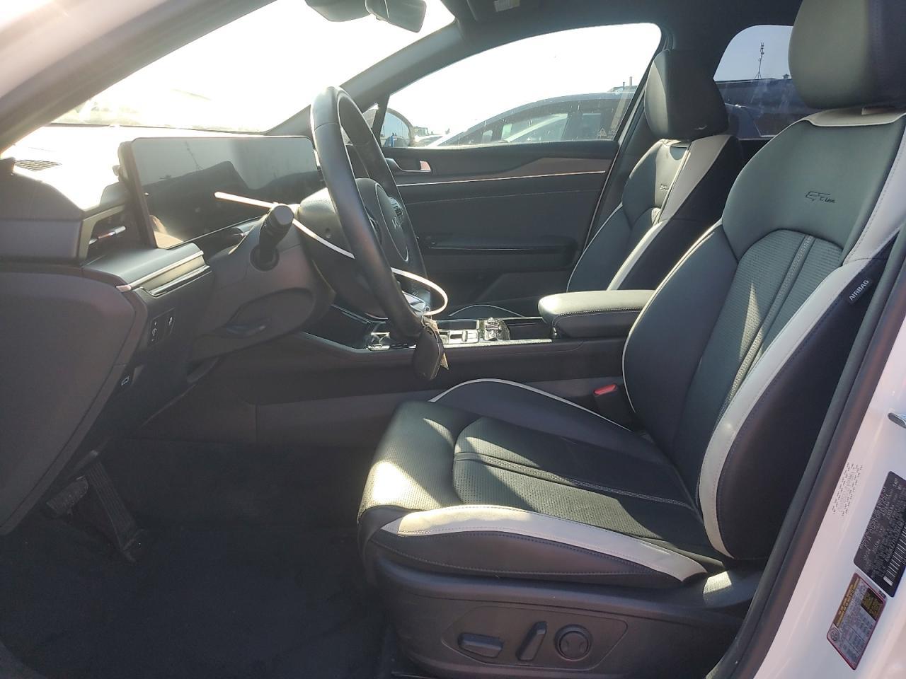 2025 KIA K5