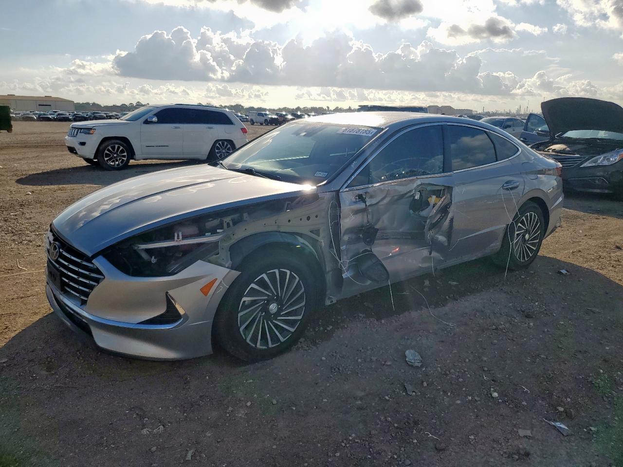 2021 HYUNDAI SONATA
