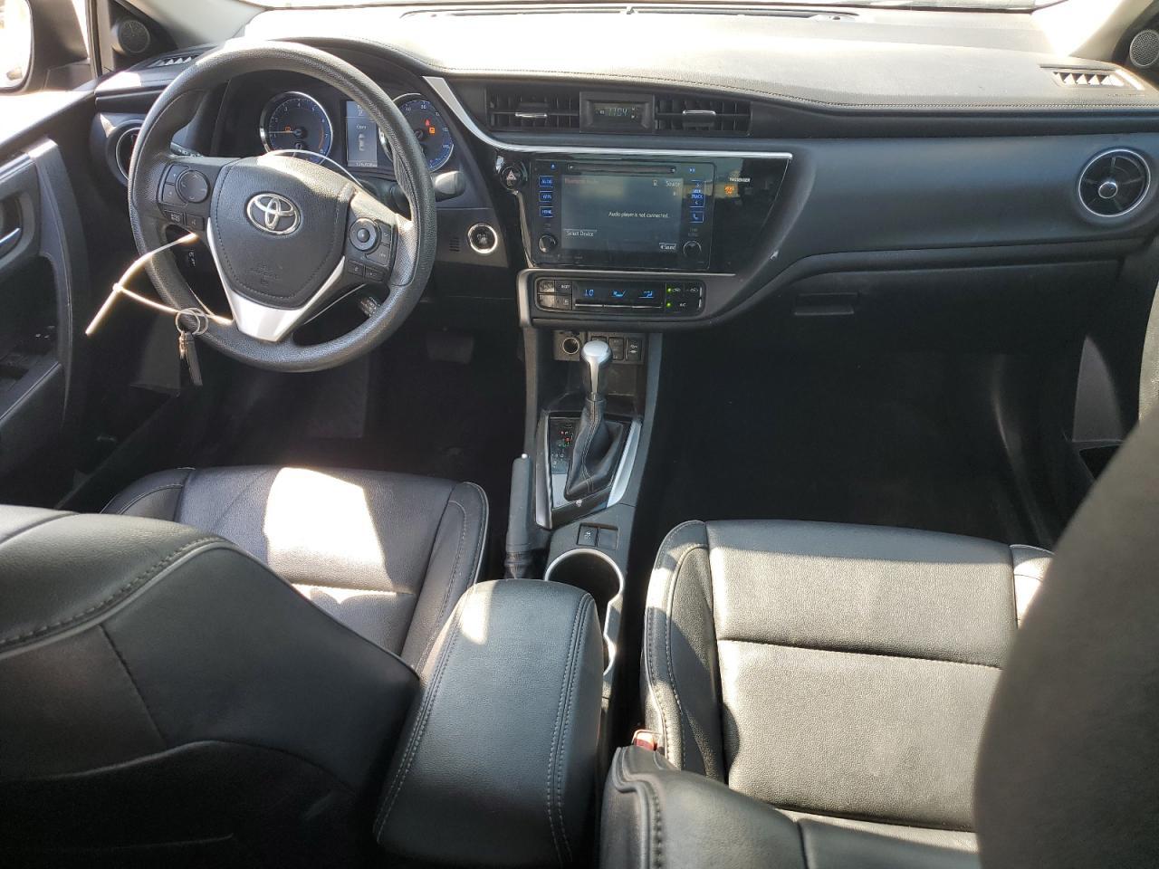 2017 TOYOTA COROLLA