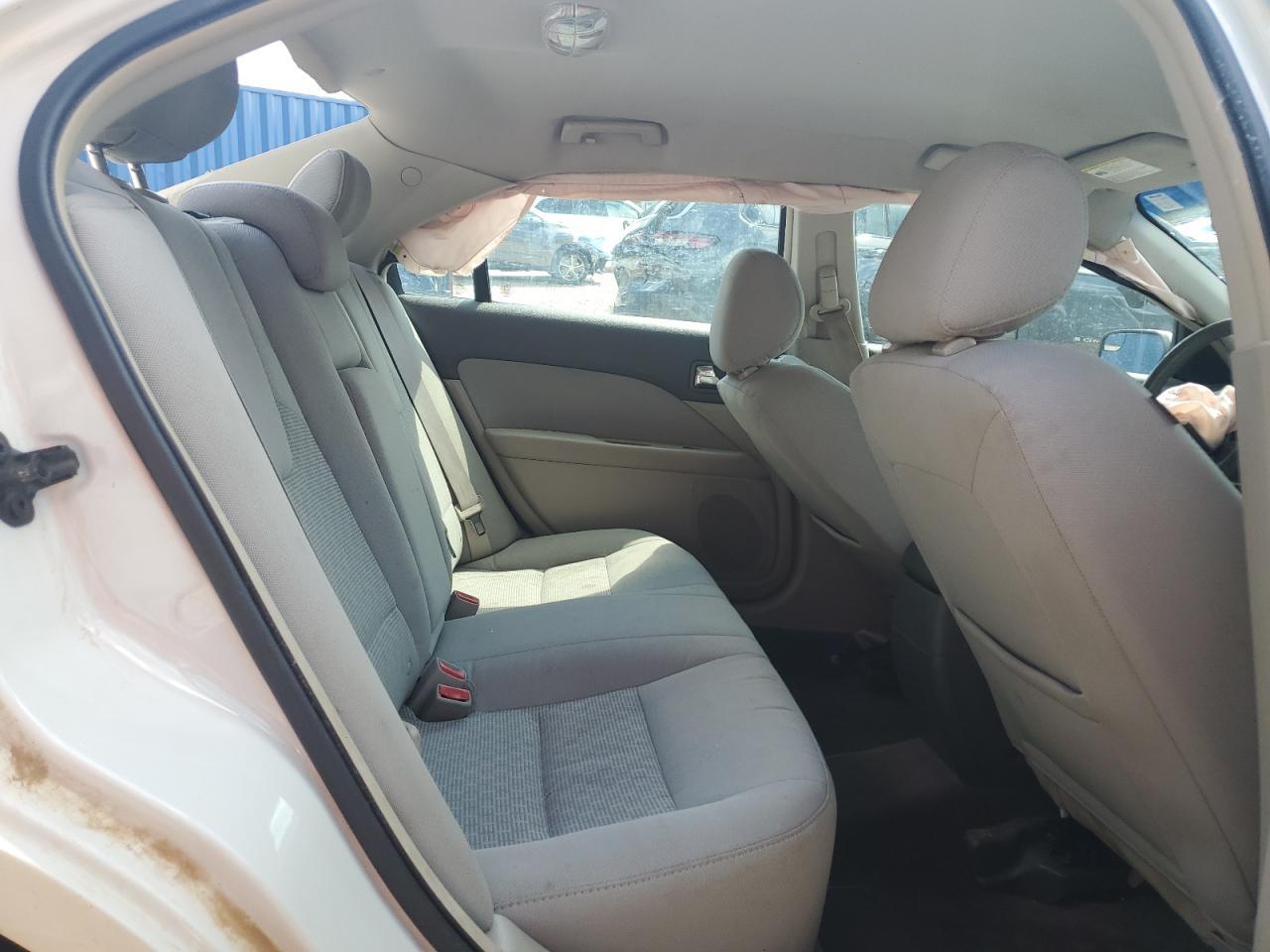 2011 FORD FUSION