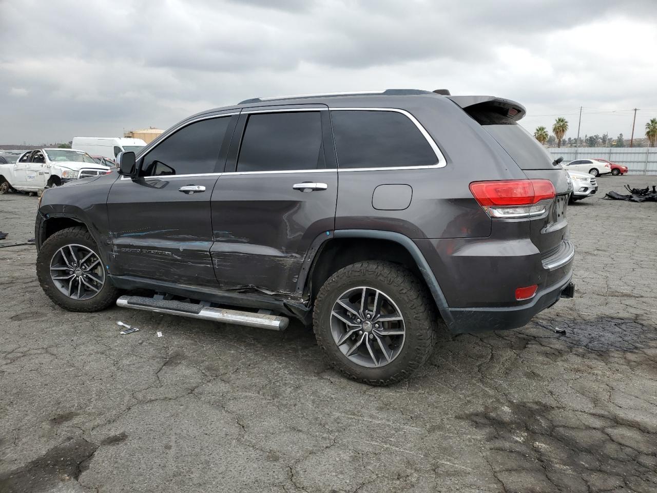 2017 JEEP Grand Cherokee