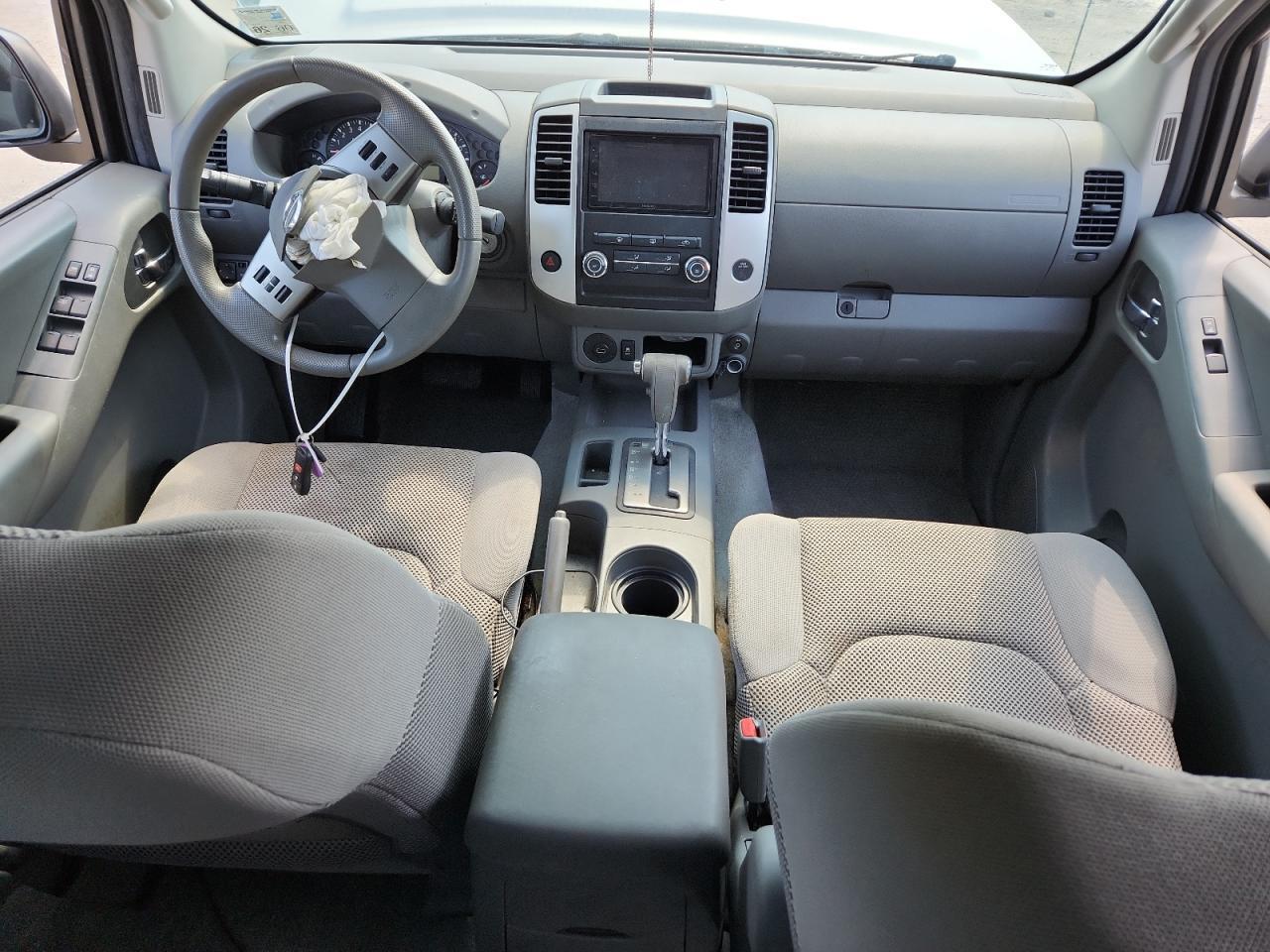 2012 NISSAN Frontier