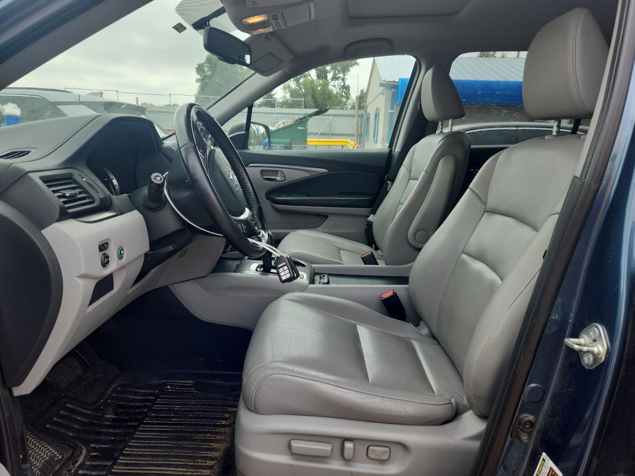 2016 HONDA PILOT