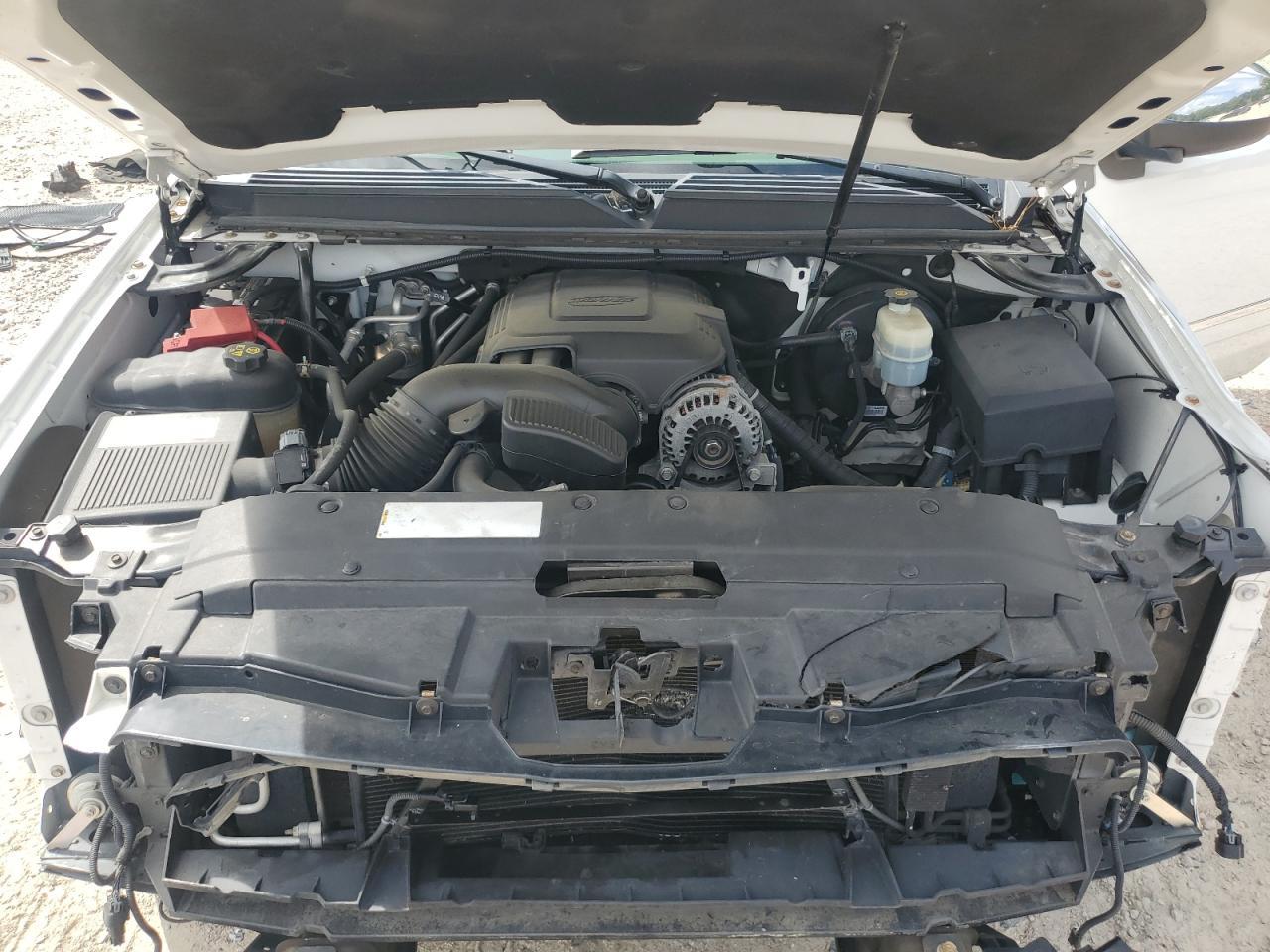 2011 CHEVROLET Tahoe