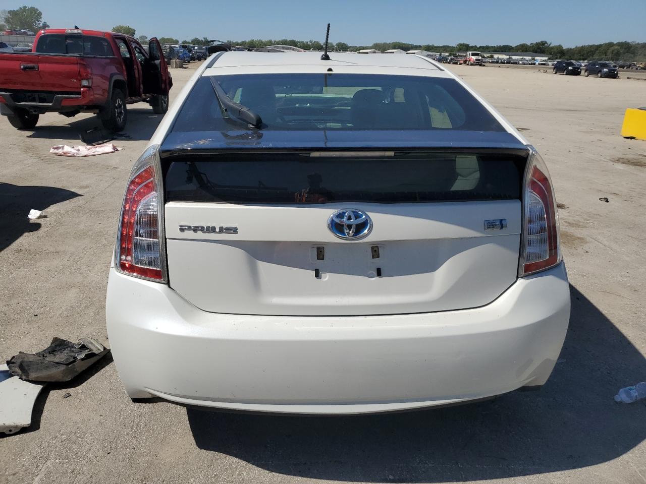 2013 TOYOTA PRIUS