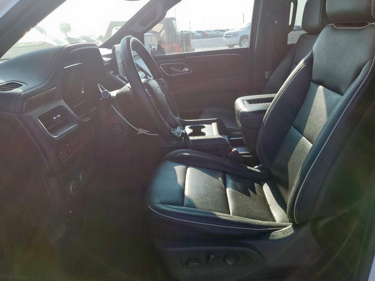 2023 CHEVROLET Tahoe