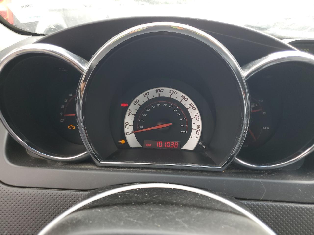2010 PONTIAC G3