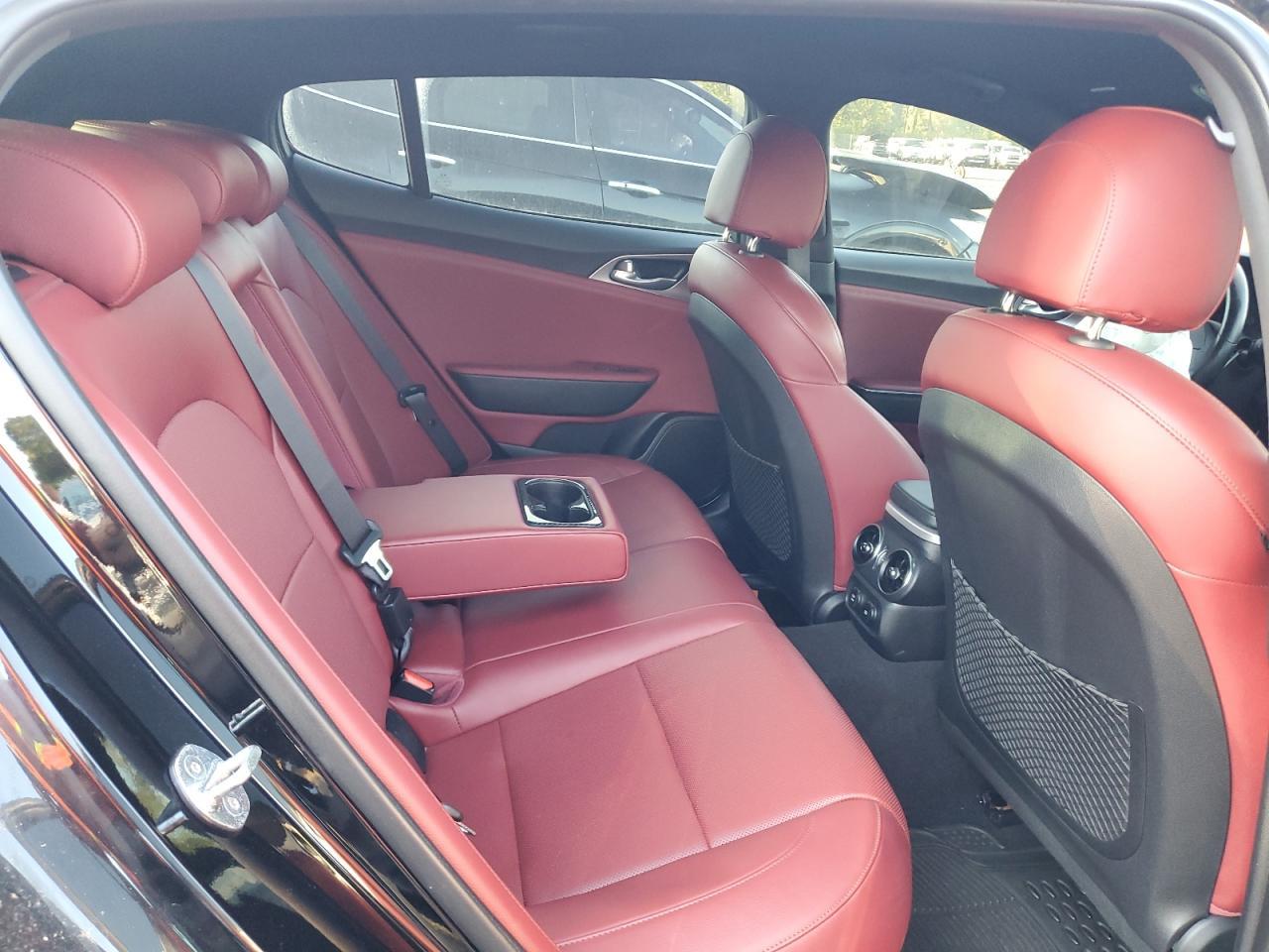 2019 KIA Stinger