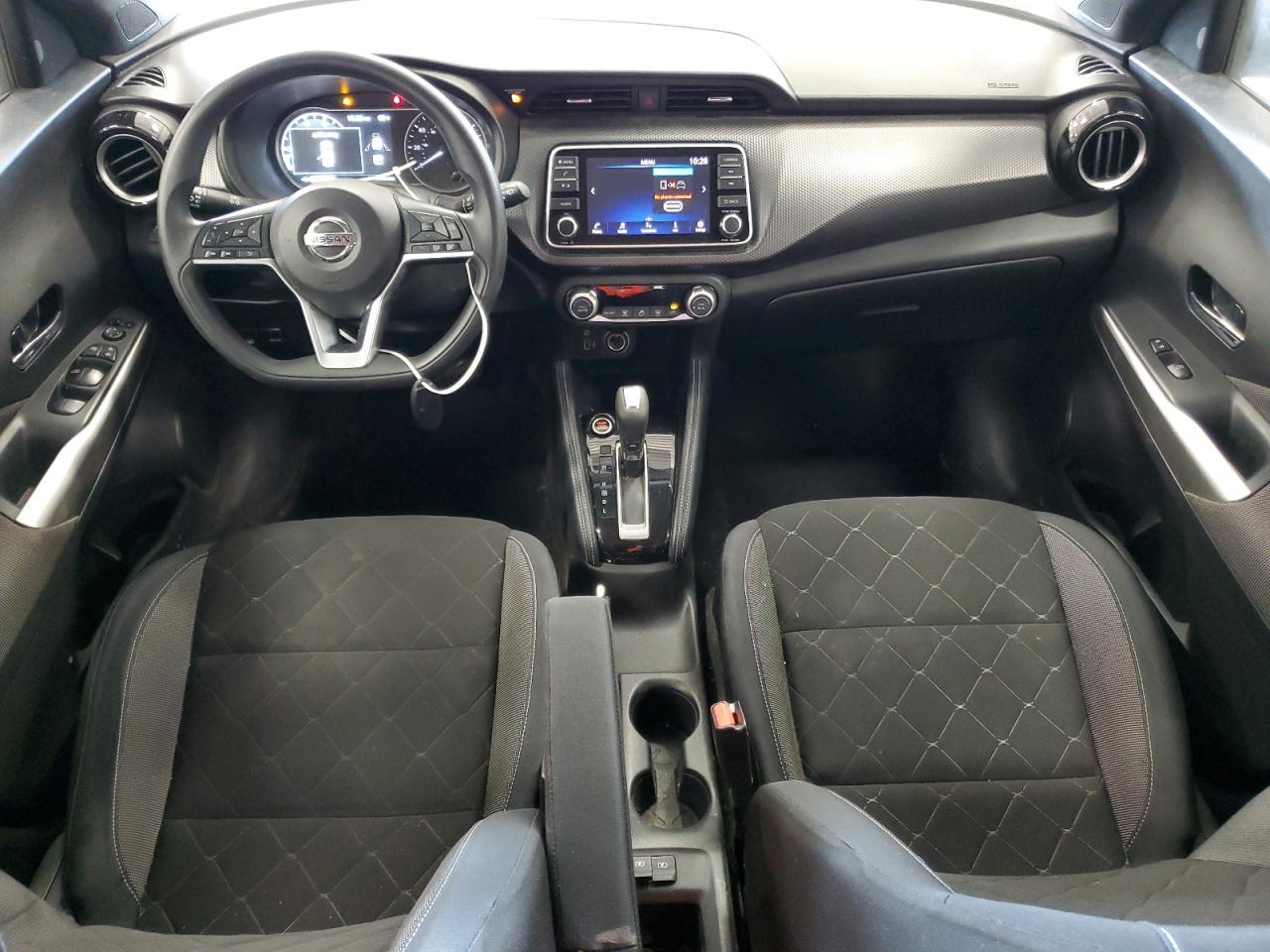 2019 NISSAN KICKS