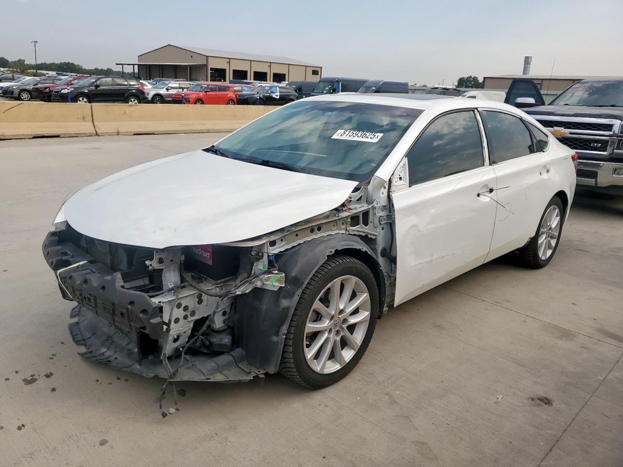 2014 TOYOTA Avalon