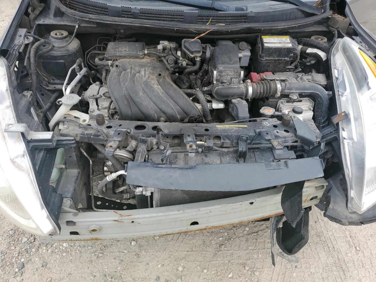 2016 NISSAN VERSA