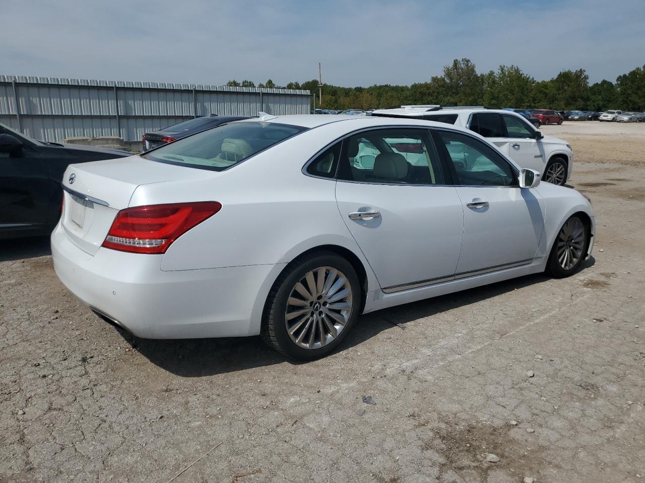 2016 HYUNDAI Equus