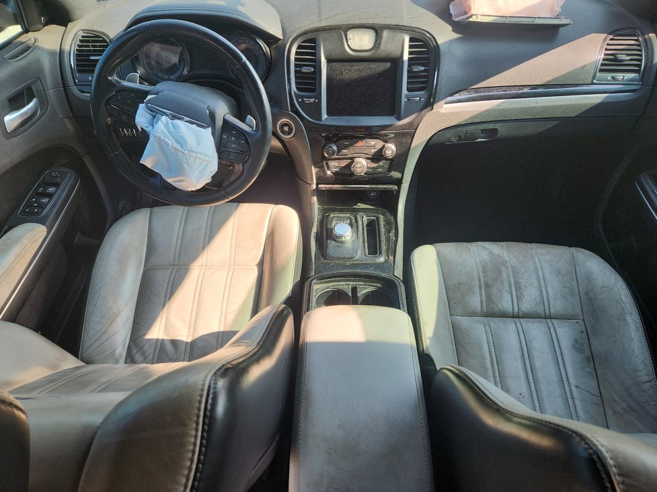 2018 CHRYSLER 300