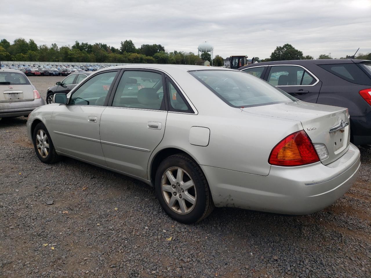 2000 TOYOTA Avalon