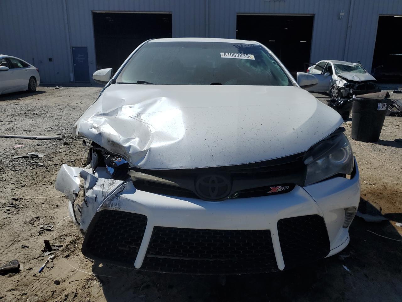 2017 TOYOTA CAMRY