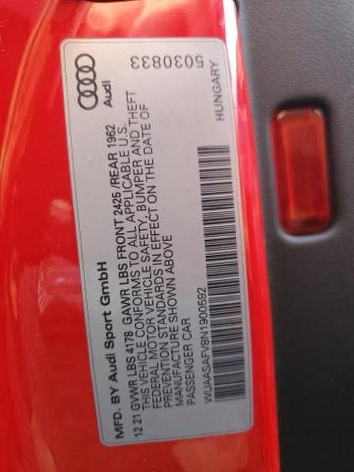 2022 AUDI TT RS