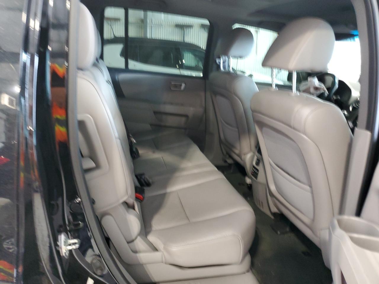 2015 HONDA PILOT
