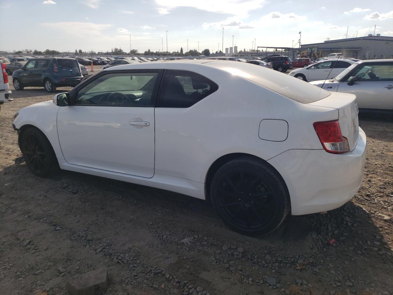 2011 TOYOTA SCION