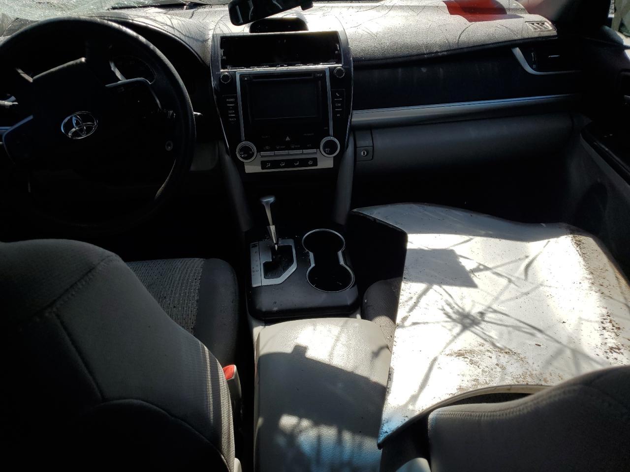 2014 TOYOTA CAMRY