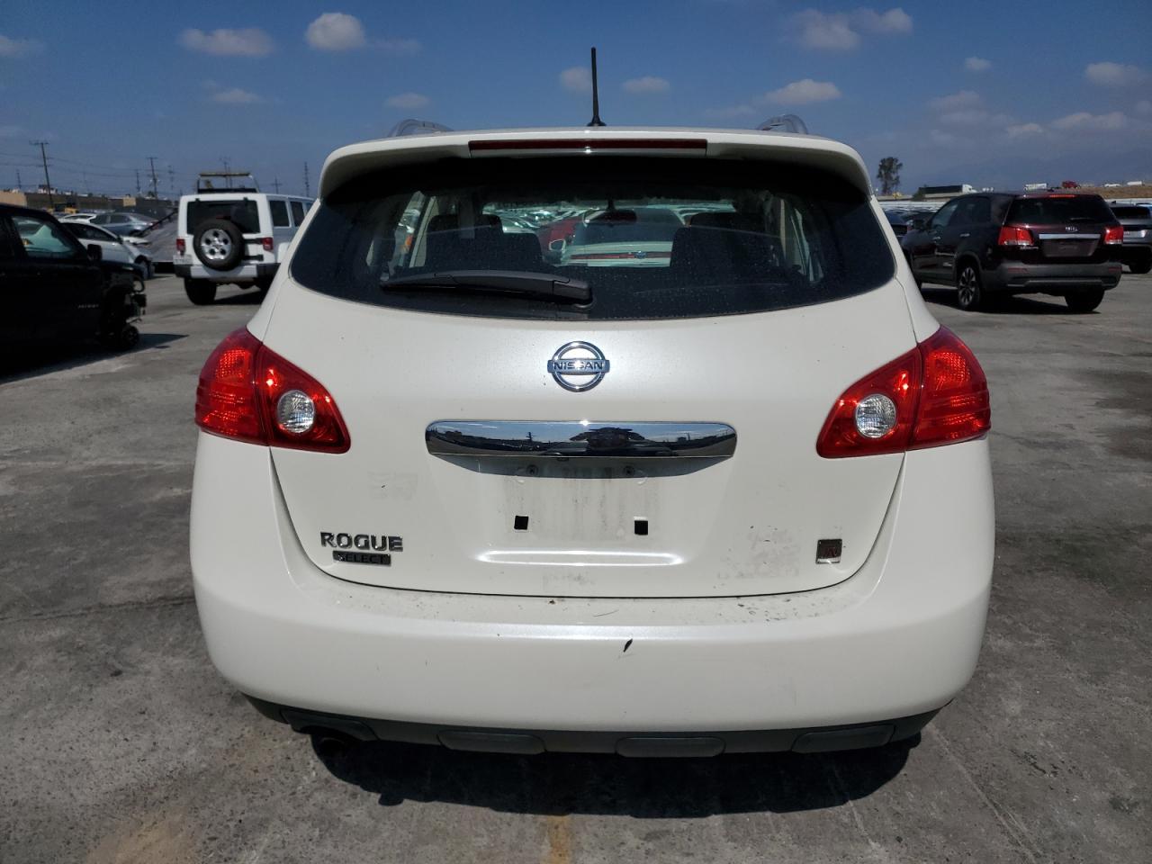 2015 NISSAN ROGUE