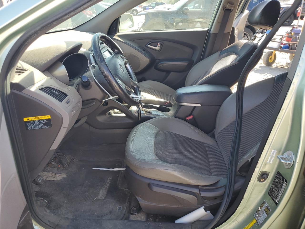 2012 HYUNDAI TUCSON
