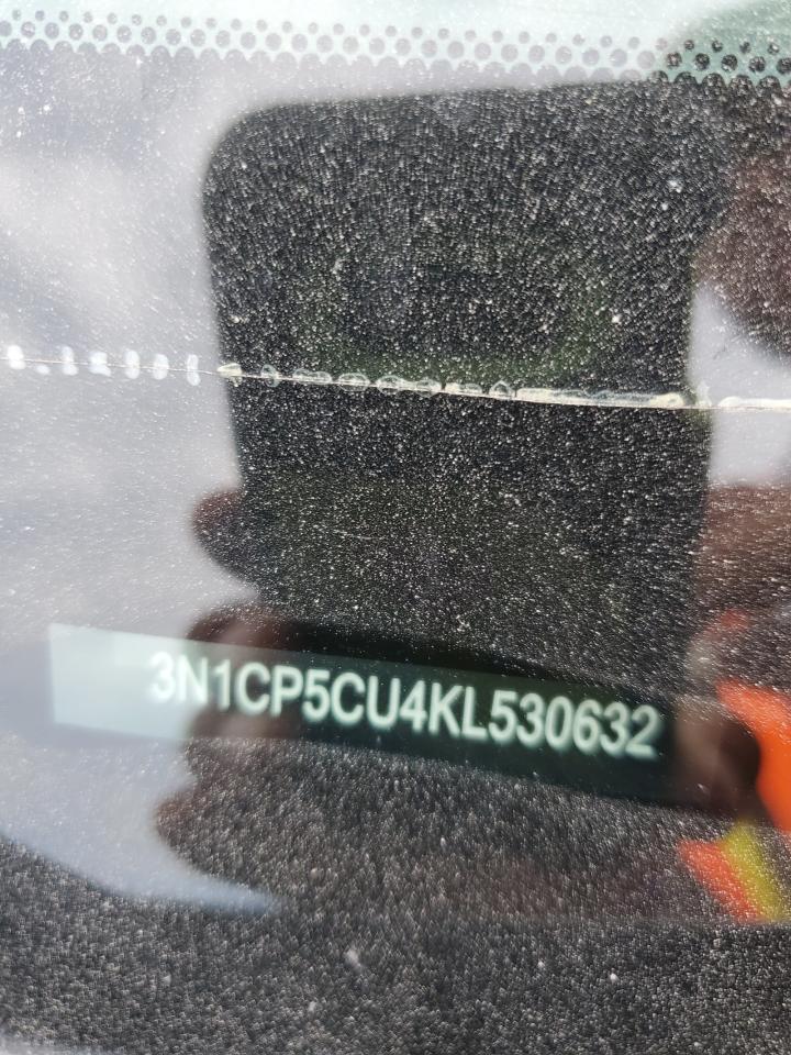 2019 NISSAN KICKS
