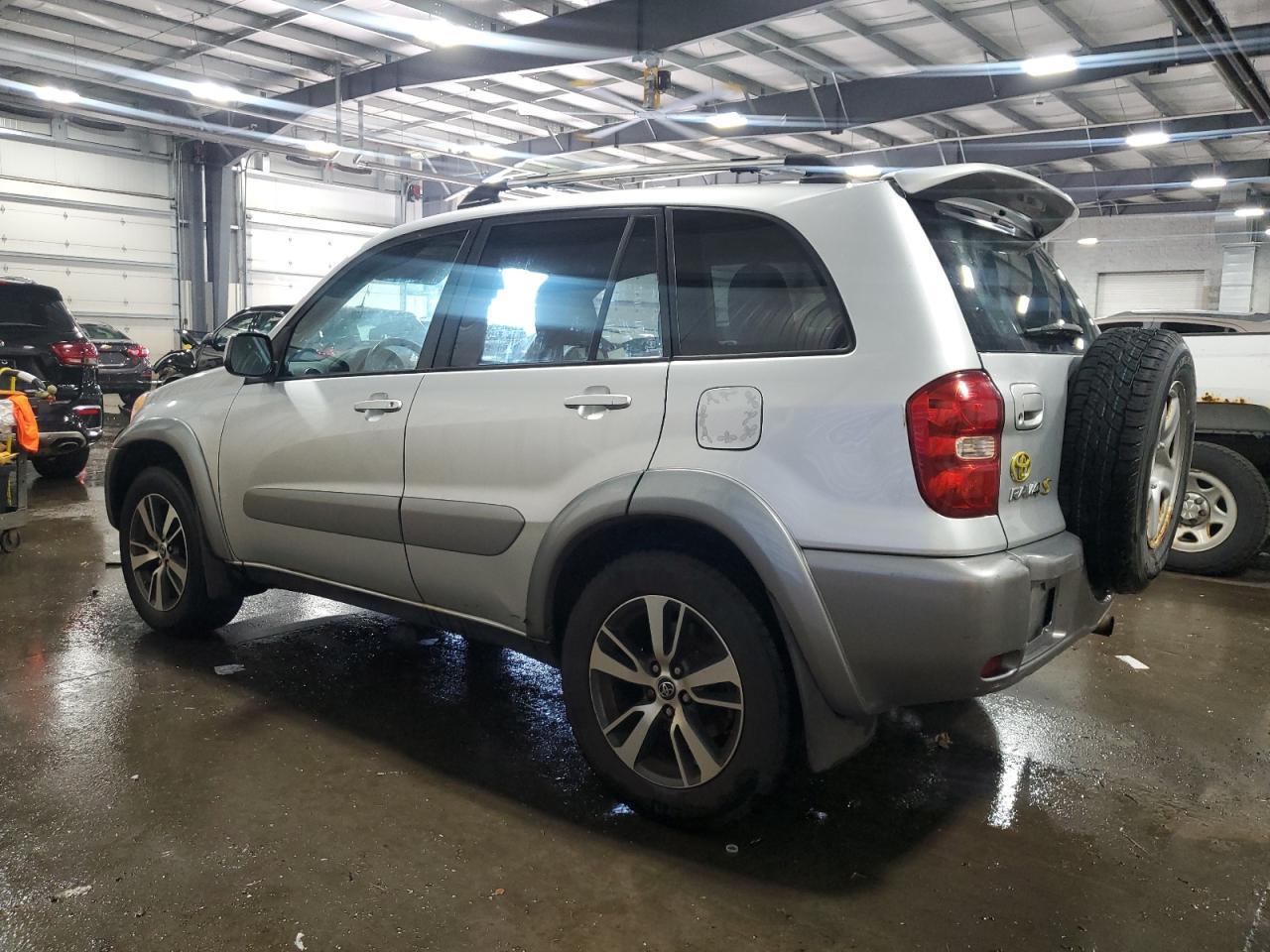 2005 TOYOTA RAV4