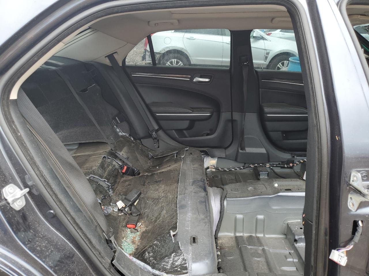 2016 CHRYSLER 300