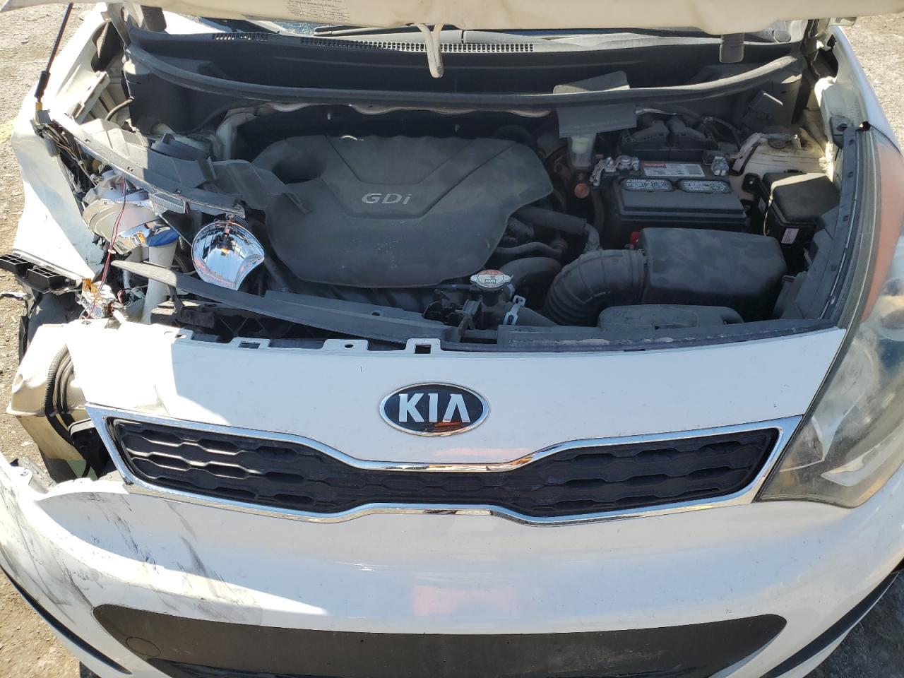 2015 KIA RIO