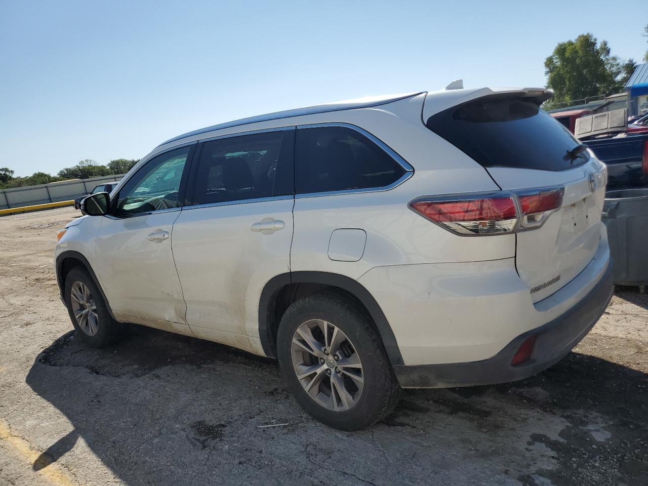 2014 TOYOTA HIGHLANDER