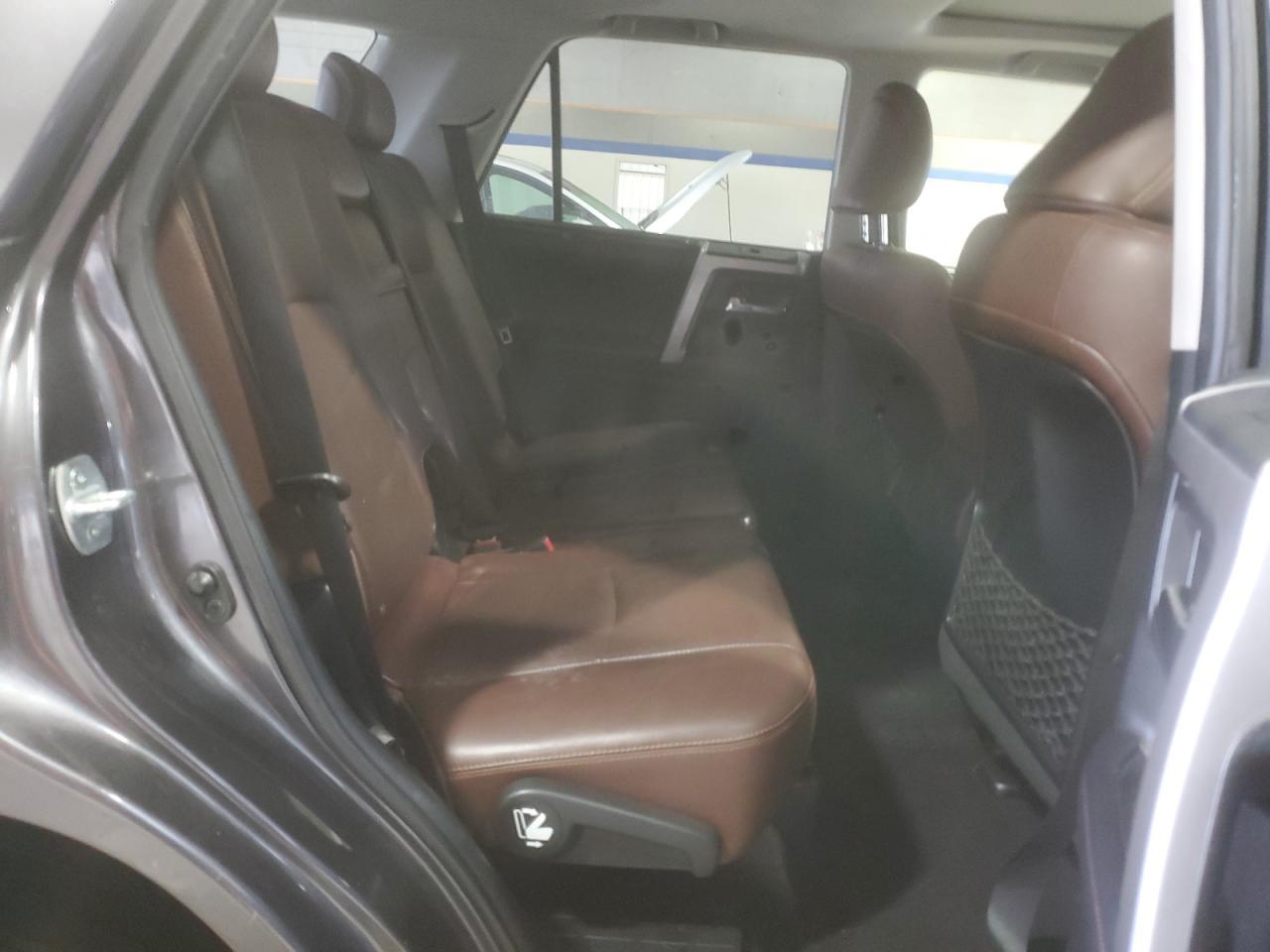 2016 TOYOTA 4Runner