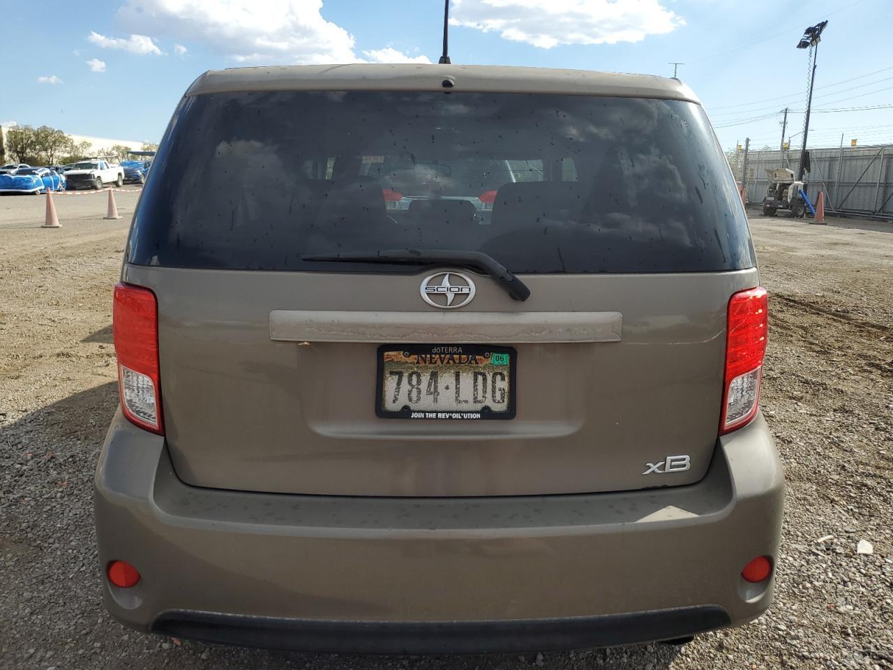 2013 TOYOTA SCION