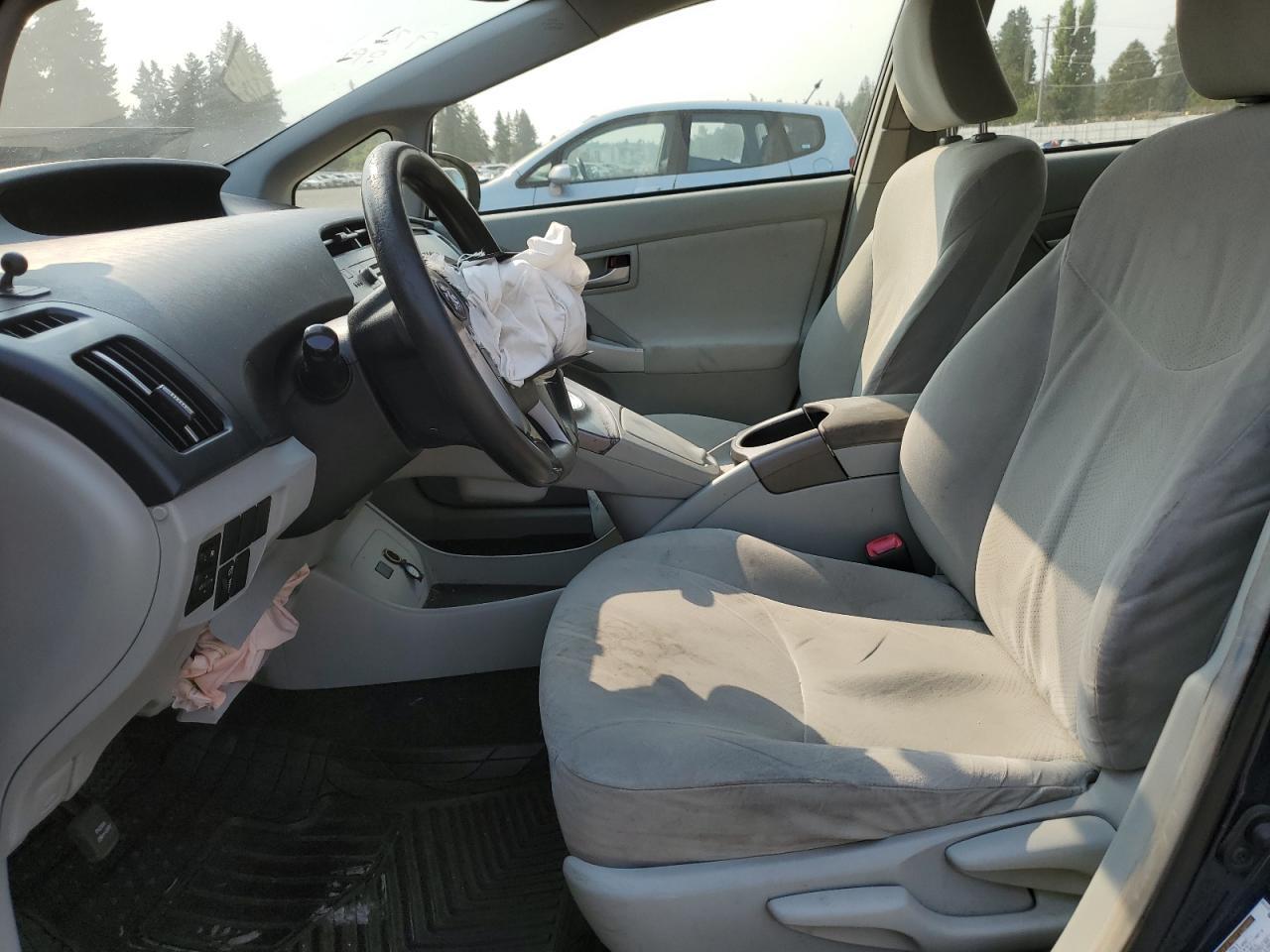 2013 TOYOTA PRIUS