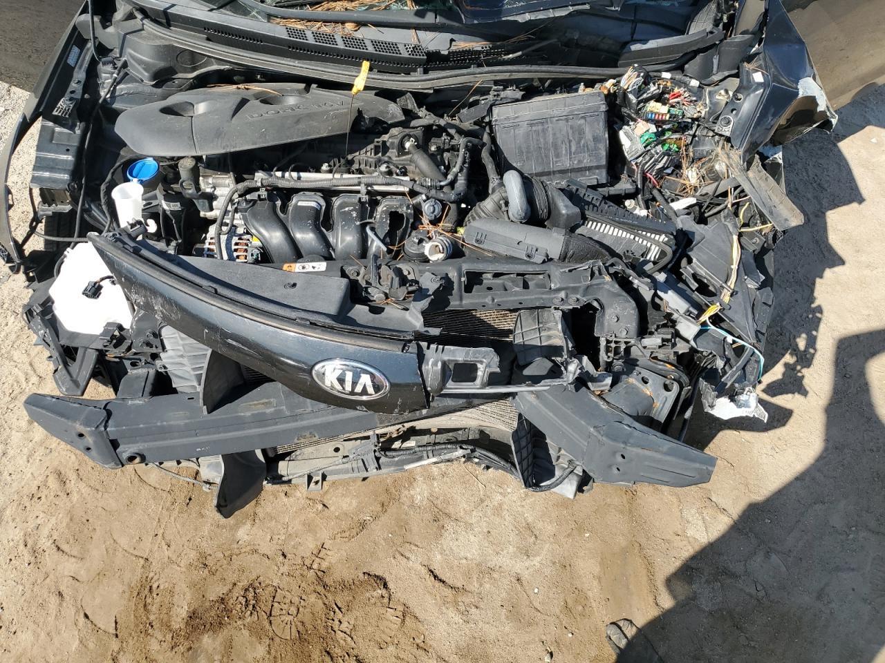 2016 KIA FORTE