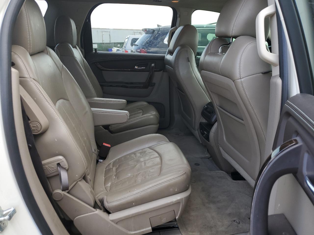 2013 GMC ACADIA