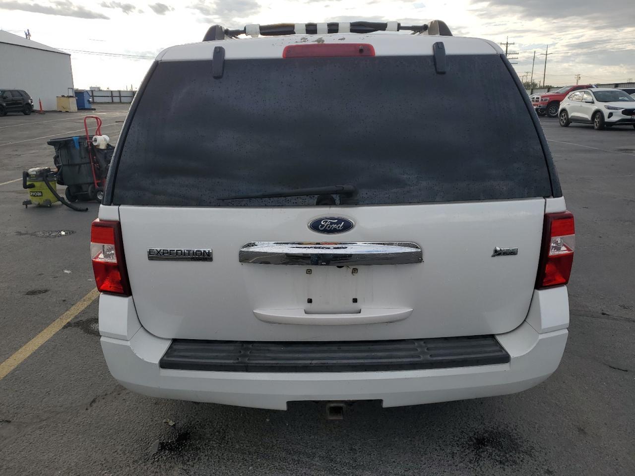 2010 FORD Expedition