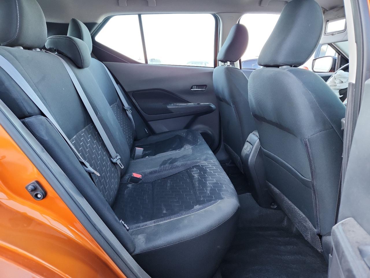 2024 NISSAN KICKS