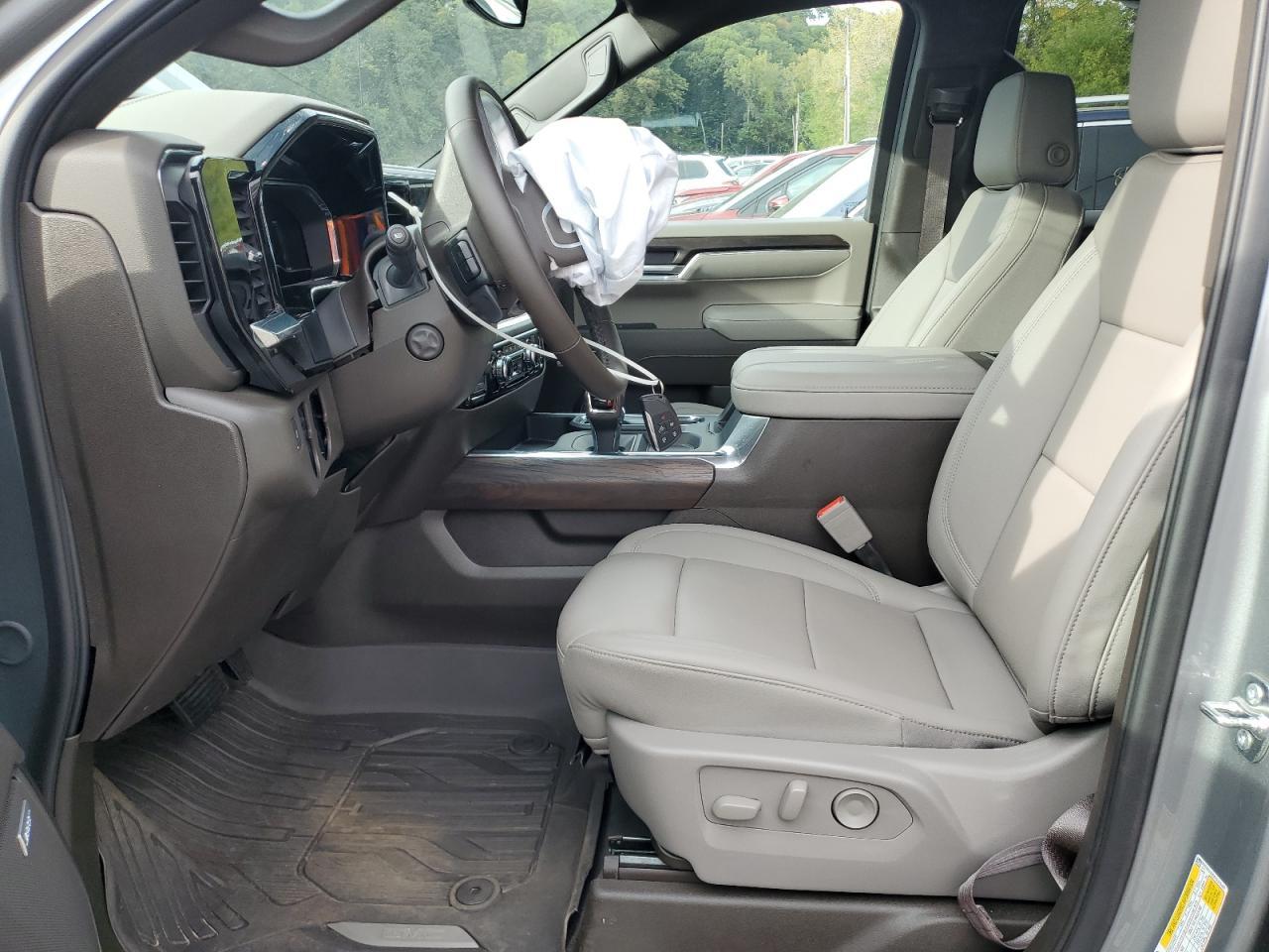 2025 GMC Sierra