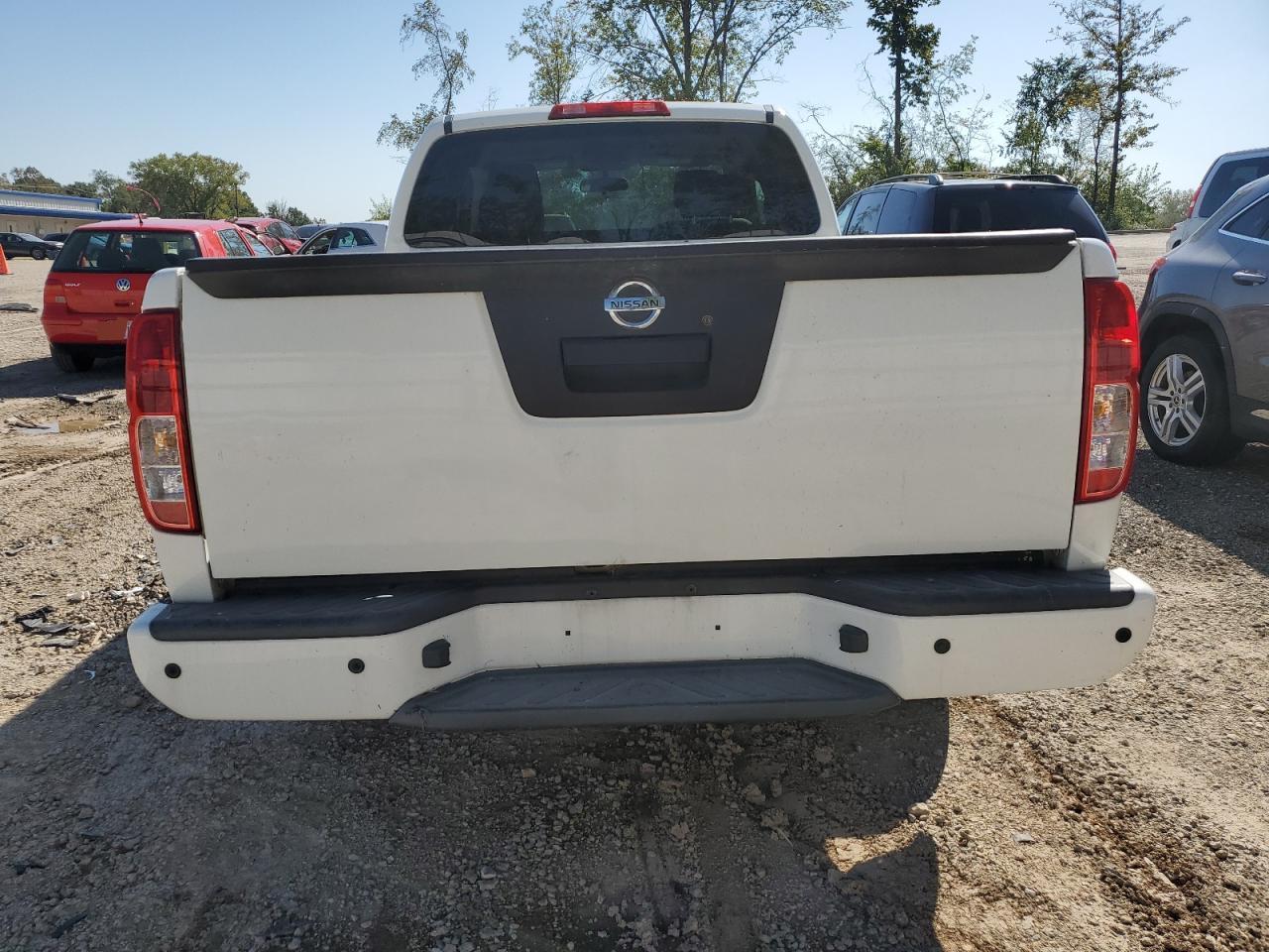 2017 NISSAN Frontier