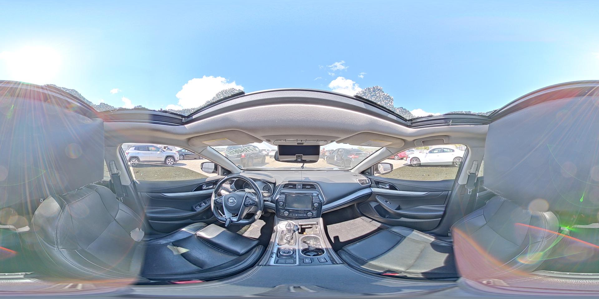 2017 NISSAN Maxima