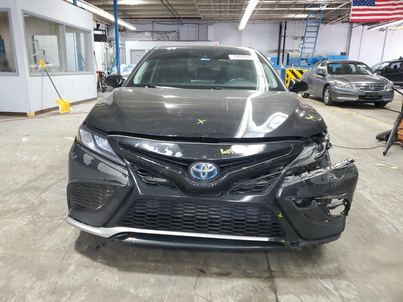 2024 TOYOTA CAMRY
