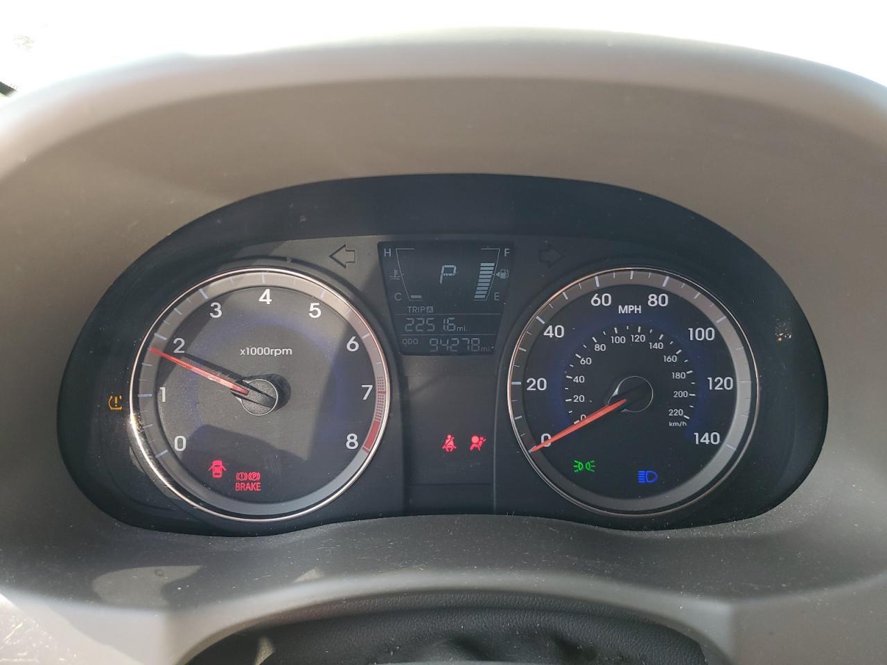 2013 HYUNDAI ACCENT
