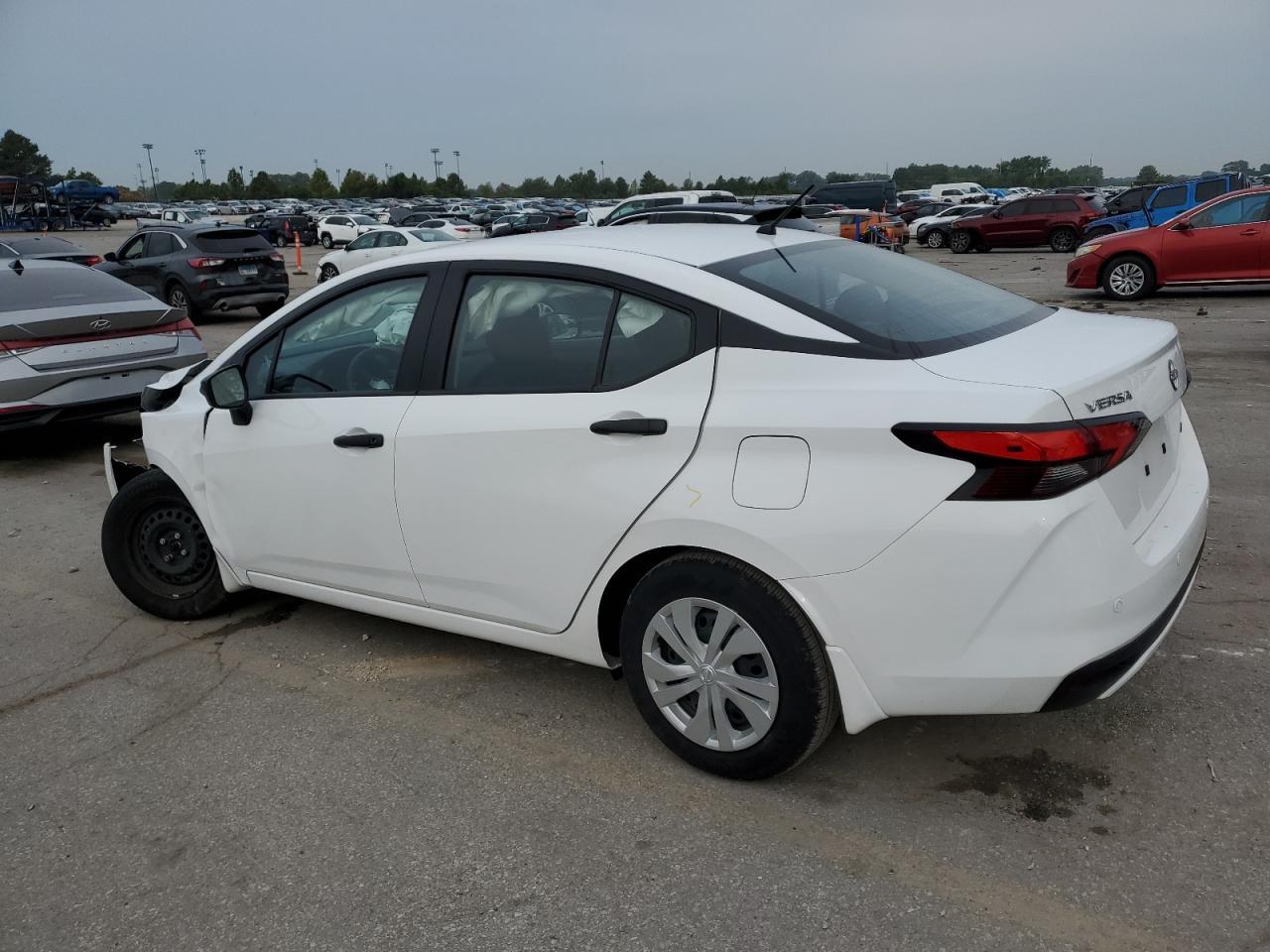 2024 NISSAN VERSA